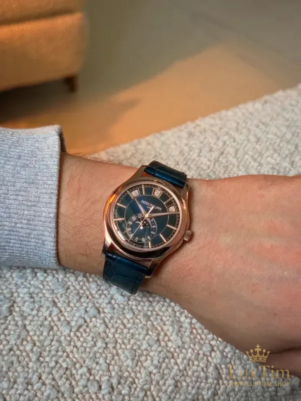 Patek Philippe, Annual Calendar Ref: 5905R-010