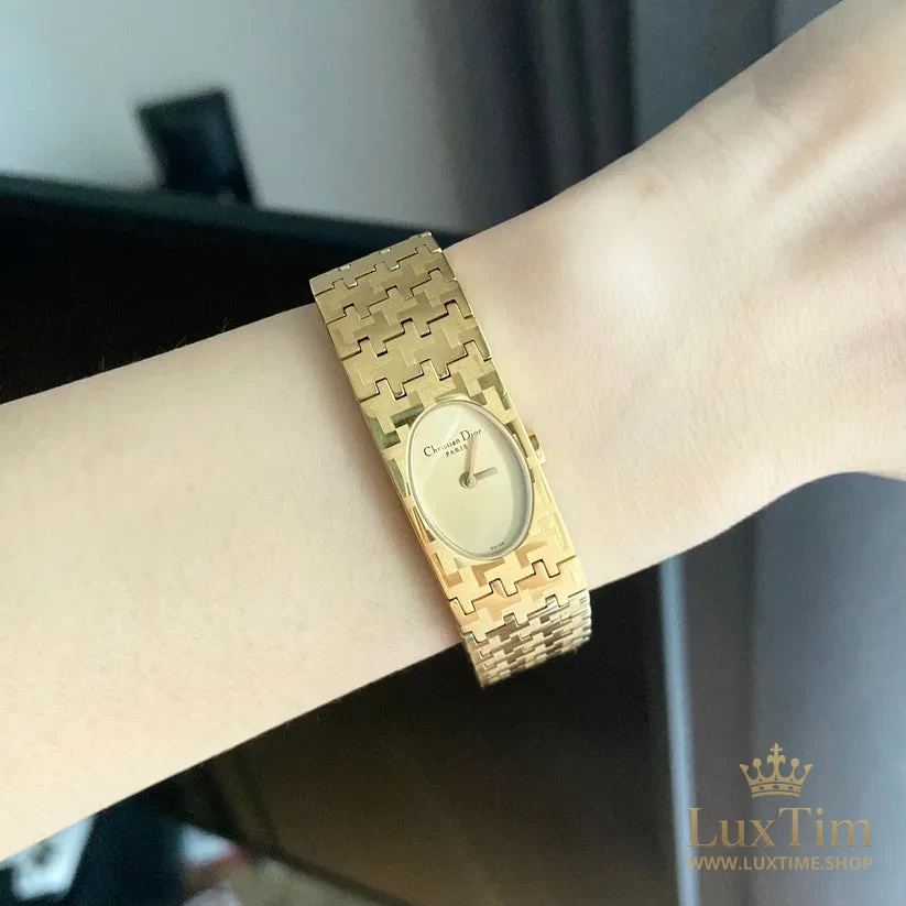 Dior Montre Cadran Doré