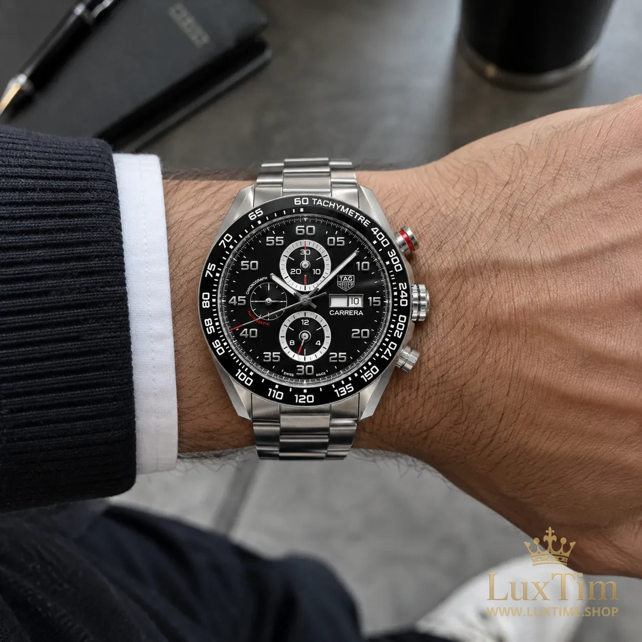 TAG Heuer Carrera Montre Automatique 44 mm CBN2A1AA Cadran Noir Bracelet Acier