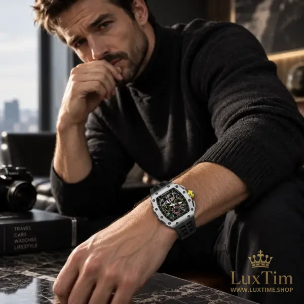 Richard Mille RM 011 Montre Automatique 44 × 49 mm RM11-03 Bracelet Caoutchouc Noir – vue 2