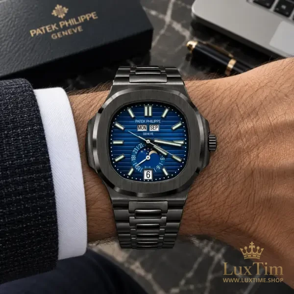 Patek Philippe Nautilus Montre Automatique 40.5 mm 5726-1A-014 Cadran Bleu – vue 2