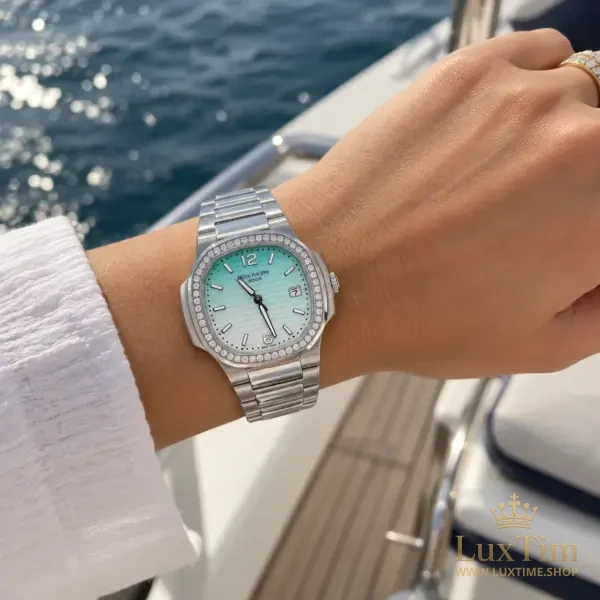 Patek Philippe Nautilus Montre Automatique 35 mm Sertie Réplique – vue 2