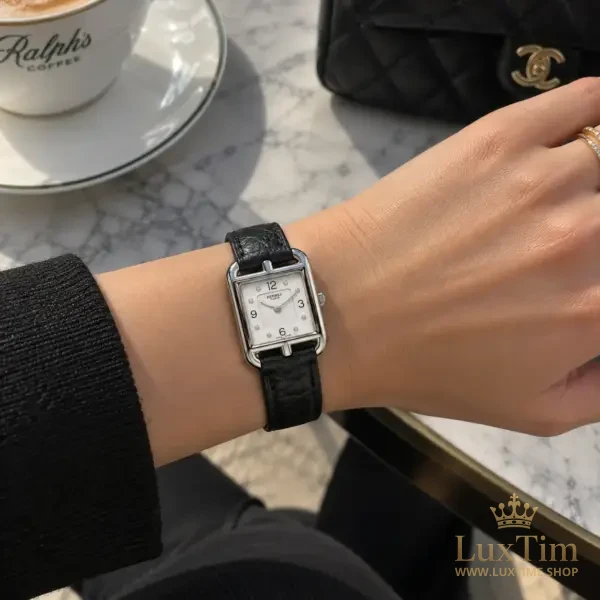 Hermès Cape Cod Montre Cadran Nacré Bracelet Cuir Noir Acier – vue 2