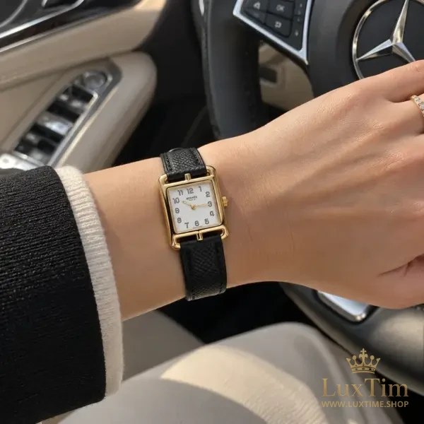 Hermès Cape Cod Montre Cadran Blanc Bracelet Cuir Noir – vue 2