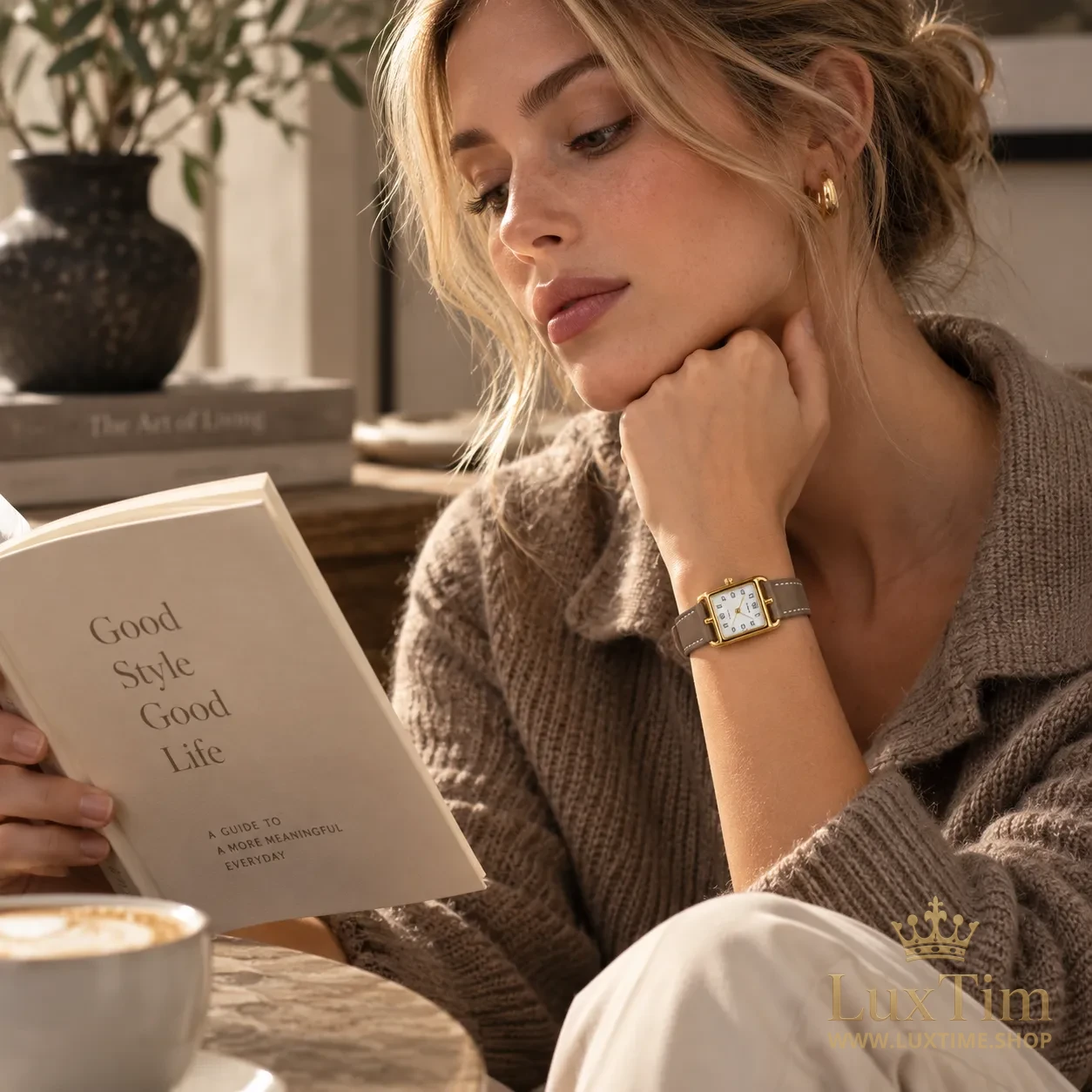 Hermès Cape Cod Montre Cadran Blanc Bracelet Cuir Taupe Or jaune