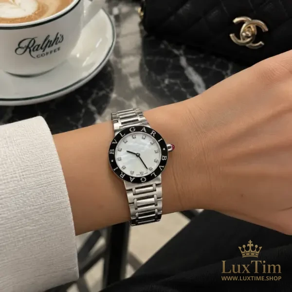 Bvlgari Bvlgari Montre Cadran Nacré Acier Lunette Noire Lunette Sertie – vue 2