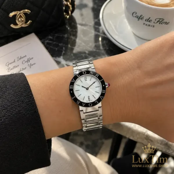 Bvlgari Bvlgari Montre Cadran Nacré Acier Lunette Noire – vue 2