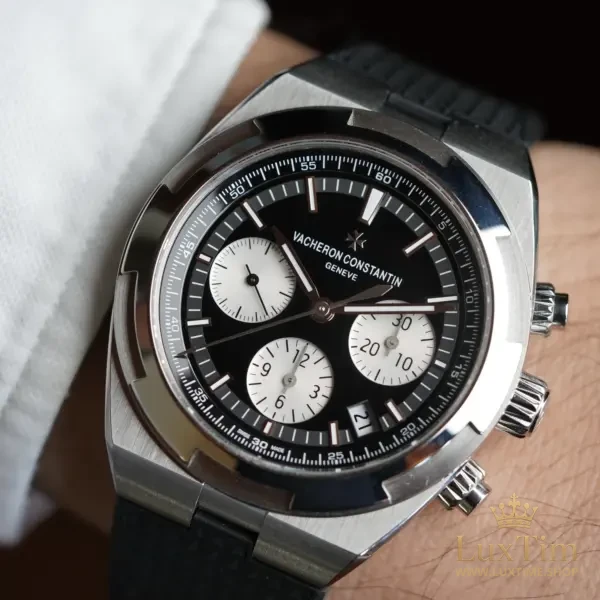 Vacheron Constantin Overseas Montre Automatique 42 mm 5500V Cadran Noir – vue 2