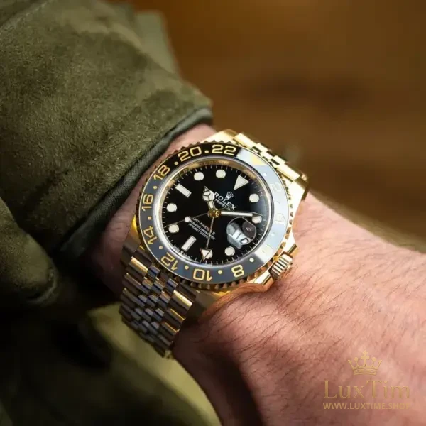 Rolex GMT-Master II Montre Automatique 40 mm 126718GRNR Cadran Noir – vue 2