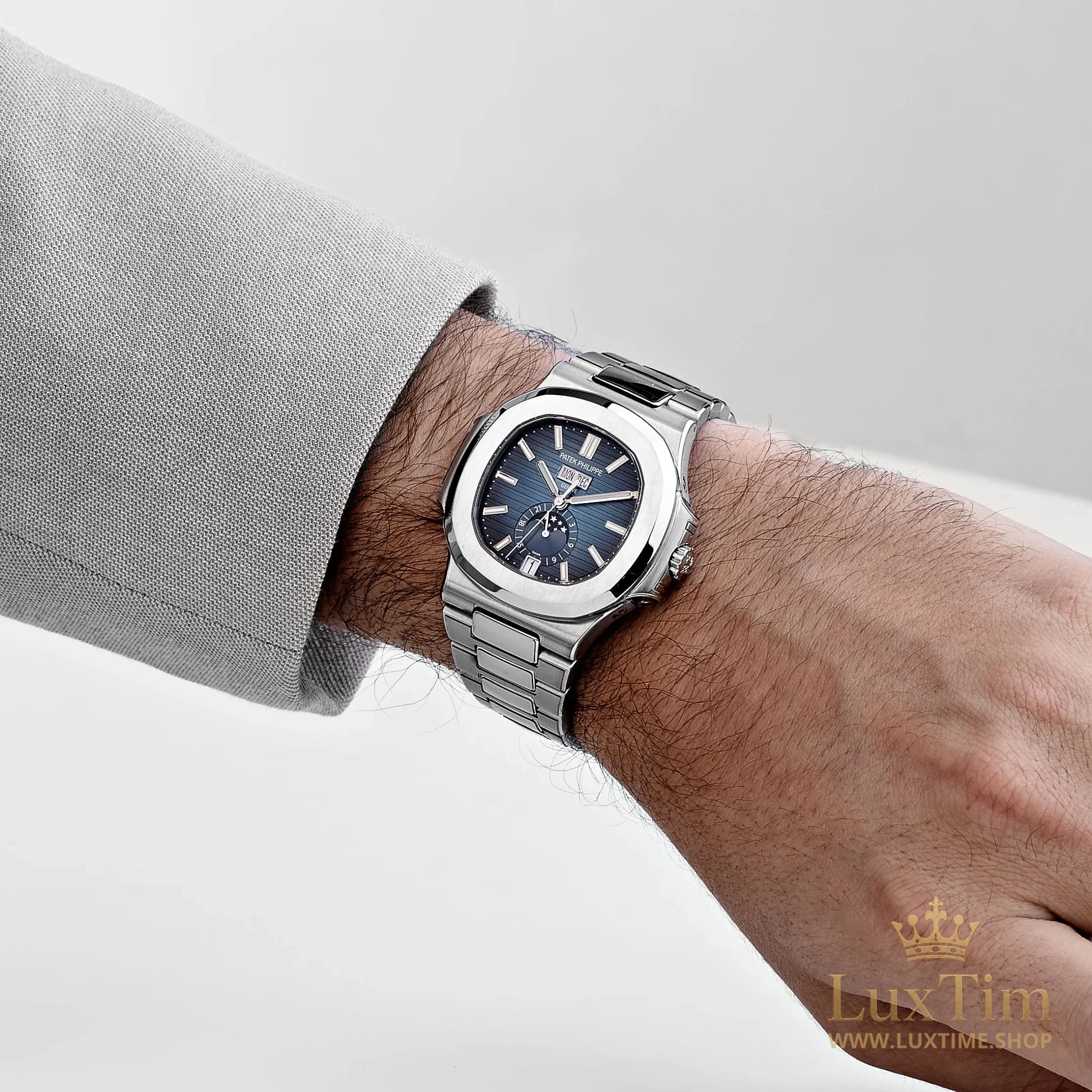 Patek Philippe Nautilus Montre Automatique 40.5 mm 5726 Cadran Bleu
